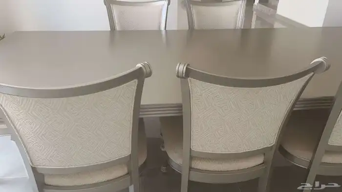 طاولة من ابيات نظيفة 2