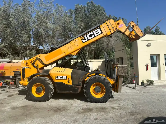 JCB Boomloader رافعة تلسكوبية جي سي بي 17 متر 4 طن 4