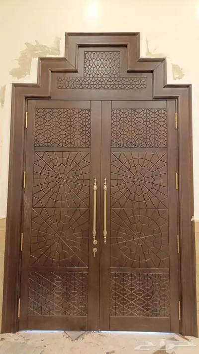 نجار ابواب محترف 4