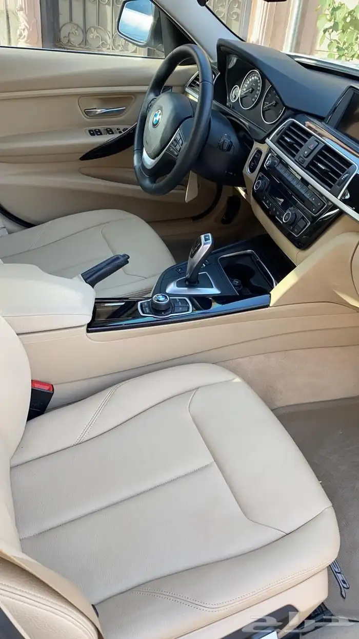 BMW 320i ممشى قليل جدا 86 الف 6