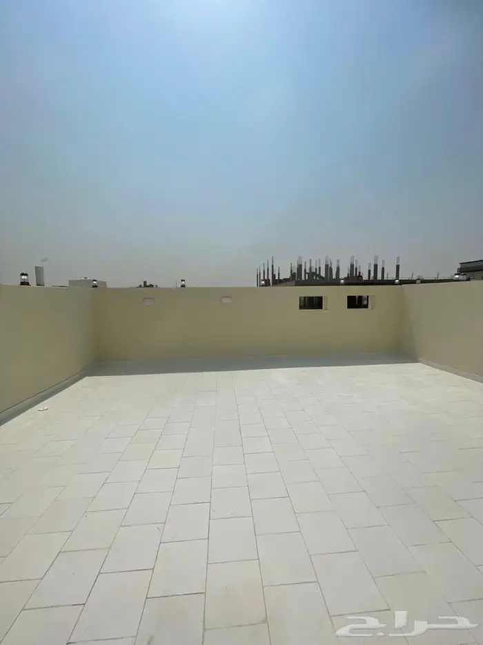 للبيع فيلا دور واحد في مخطط الرياض 2