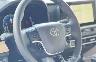 كامري LE بنزين 2025 قسط شهري 1749 4