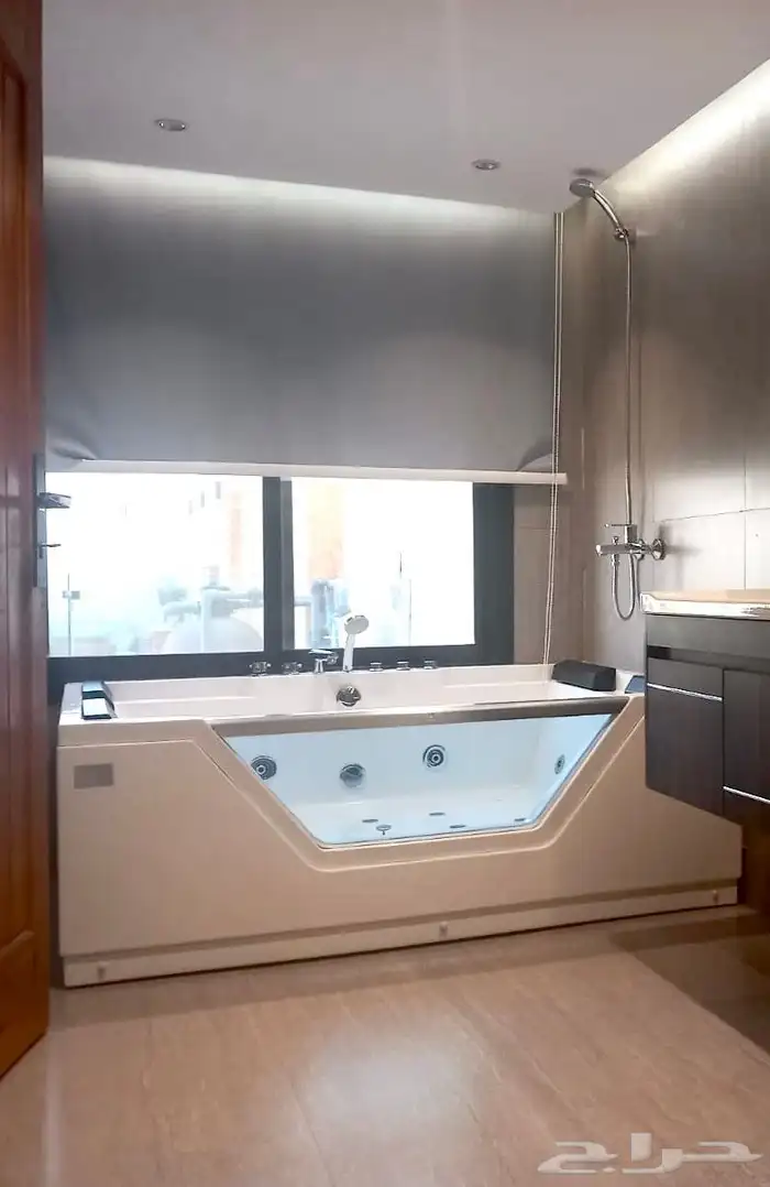 شاليهات فندقية للعرسان للإيجار بجدة كوخ صغير بجاكوزي شاليه 2