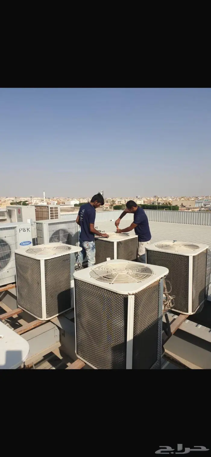 فني صيانة مكيف دكت سبلت ومكيف بكج فني هندي 6