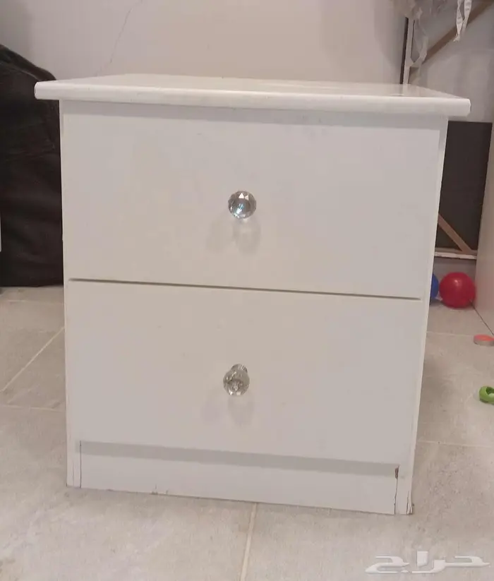 دولاب مكتبه تلفاز وكومينو للبيع 2