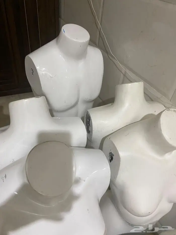 منيكان مانيكان للبيع بسعر سمح 0
