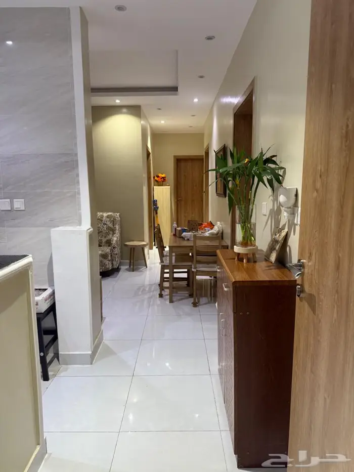 شقه للبيع بجده - حي الربوه -شارع صاري 1