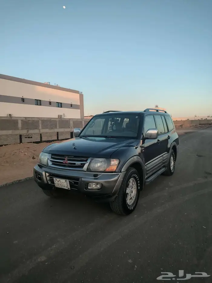 ميتسوبيشي باجيرو فل كامل 2002 السوم 14500 3