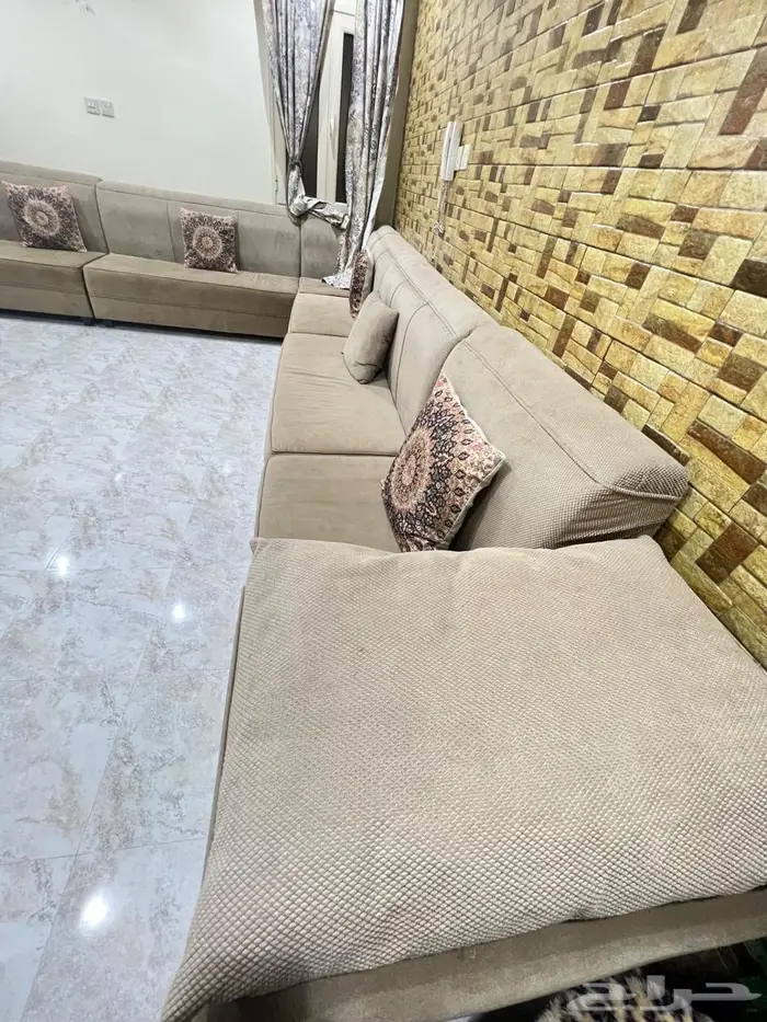 كنب اثاث مستخدم شهرين جديد 4