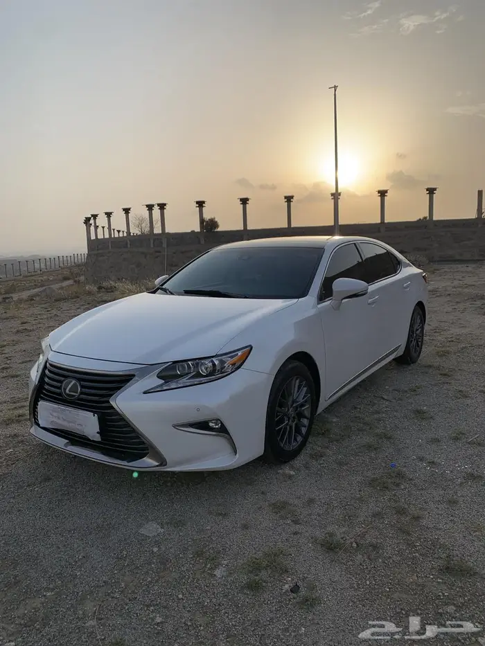 مخزن لكزس 2018 DD عداد 54.000 4