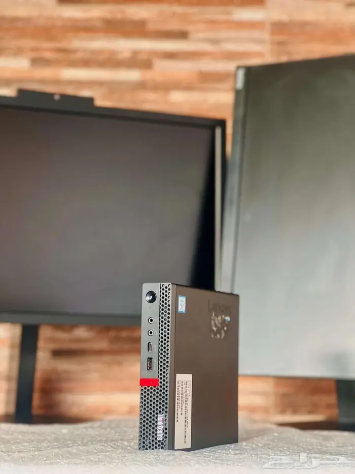 Lenovo i7 generation 8 M920q Tiny 6