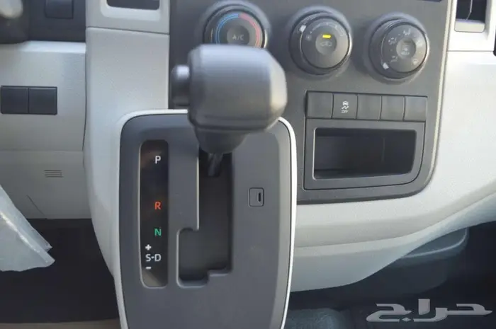 تويوتا باص هايس 2025 ديزل قير اوتوماتيك عبداللطيف جميل 11