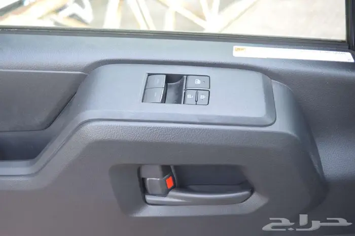 تويوتا باص هايس 2025 ديزل قير اوتوماتيك عبداللطيف جميل 18