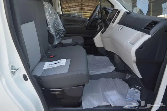 تويوتا باص هايس 2025 ديزل قير اوتوماتيك عبداللطيف جميل 26