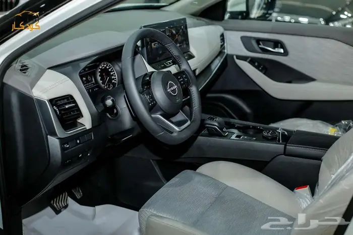 نيسان اكس تريل 2025 نص فل بلس - دفع رباعي 24