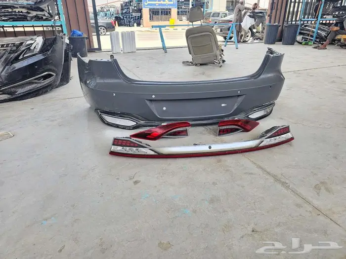 صدام ازيرا 2021 خلفي 0