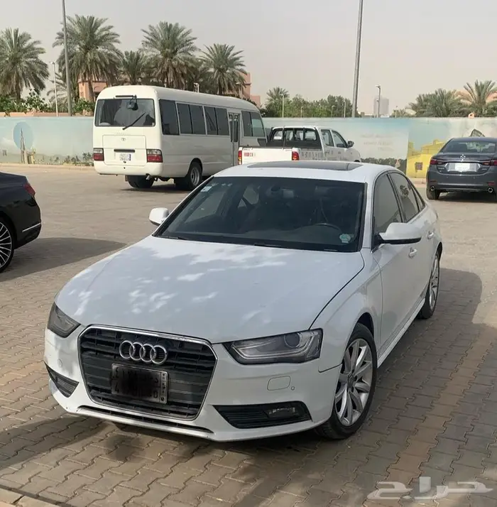 اودي A4 2016 14