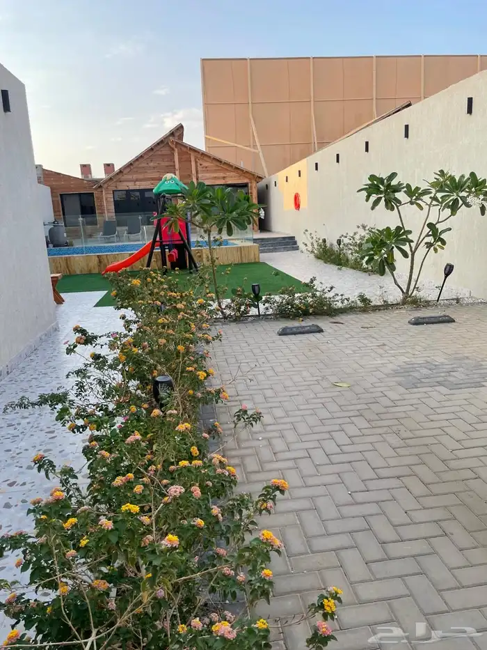 شاليهات فندقية للعرسان للإيجار بجدة كوخ صغير بجاكوزي شاليه 27