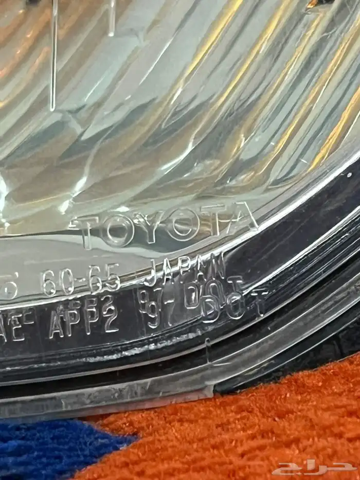 جميع قطع غيار جيب لكزس وكاله LX470 موديل 2004 53