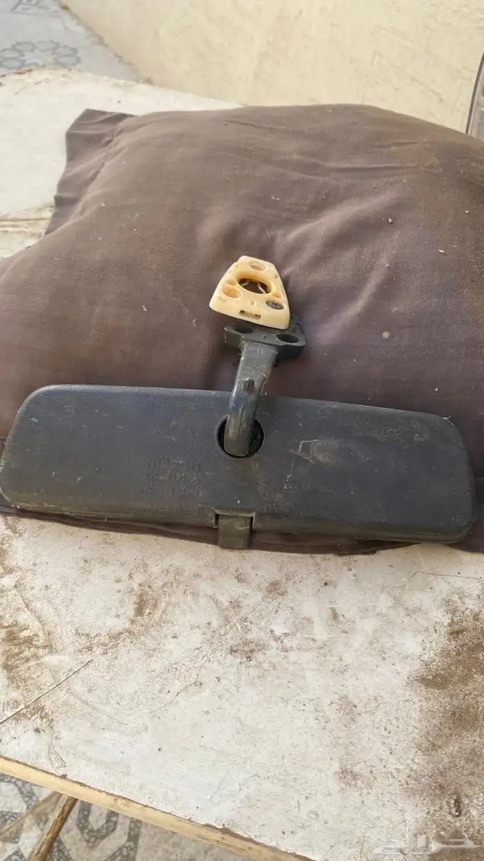 مرايه قزاز داخلية   تمثال كبوت 1