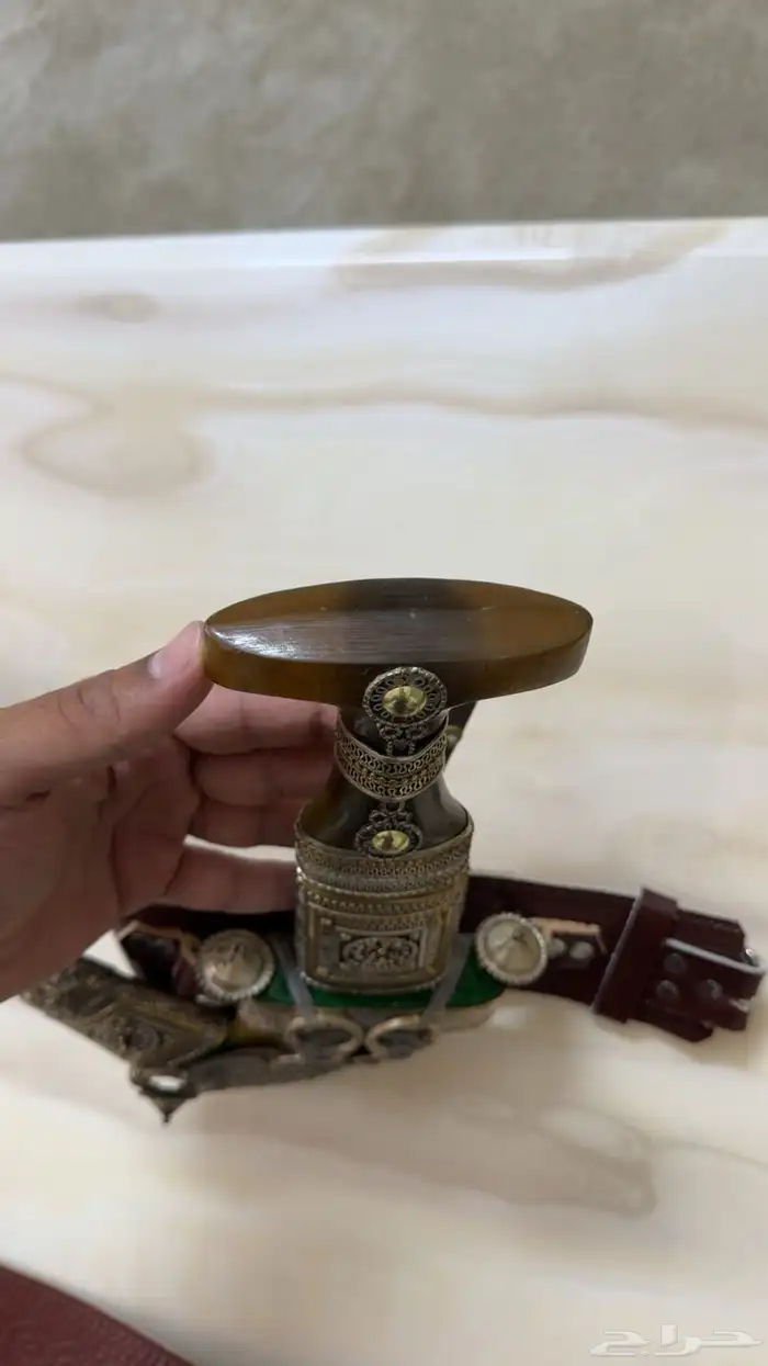 جنبية قرن بحالة ممتازة 1