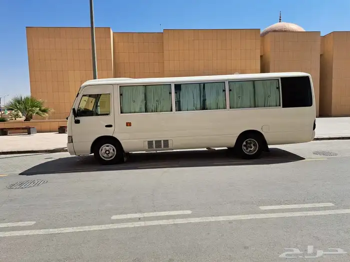 باصات للإيجار مع السايق 0