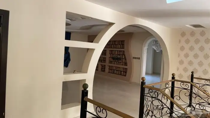 فيلا سكنية استثمارية للبيع بسعر مميز 4