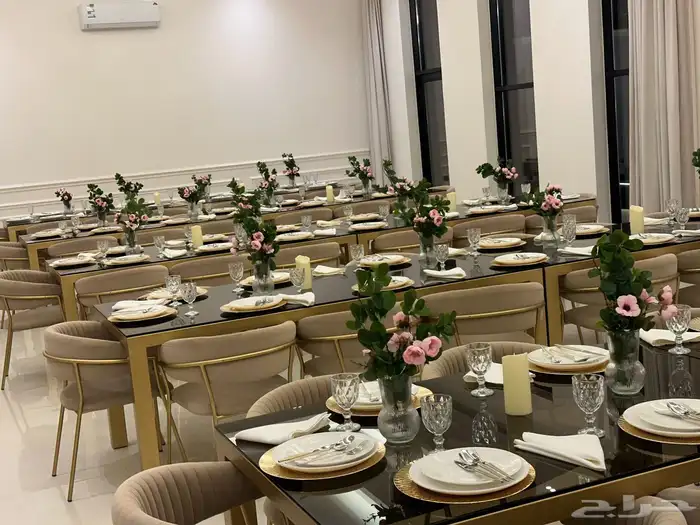 كوش مداخل استقبال تخرج موليد خطوبه ملكه طاولات عشاء 11