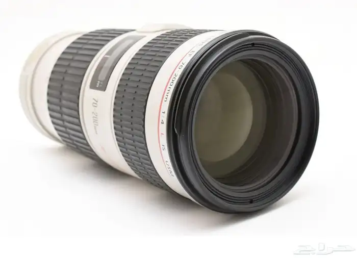 عدسة كانون EF 70-200 مم F4L 2