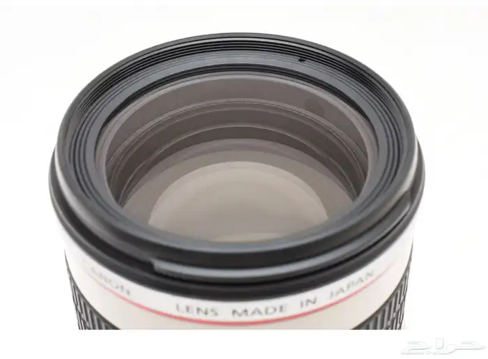 عدسة كانون EF 70-200 مم F4L 1