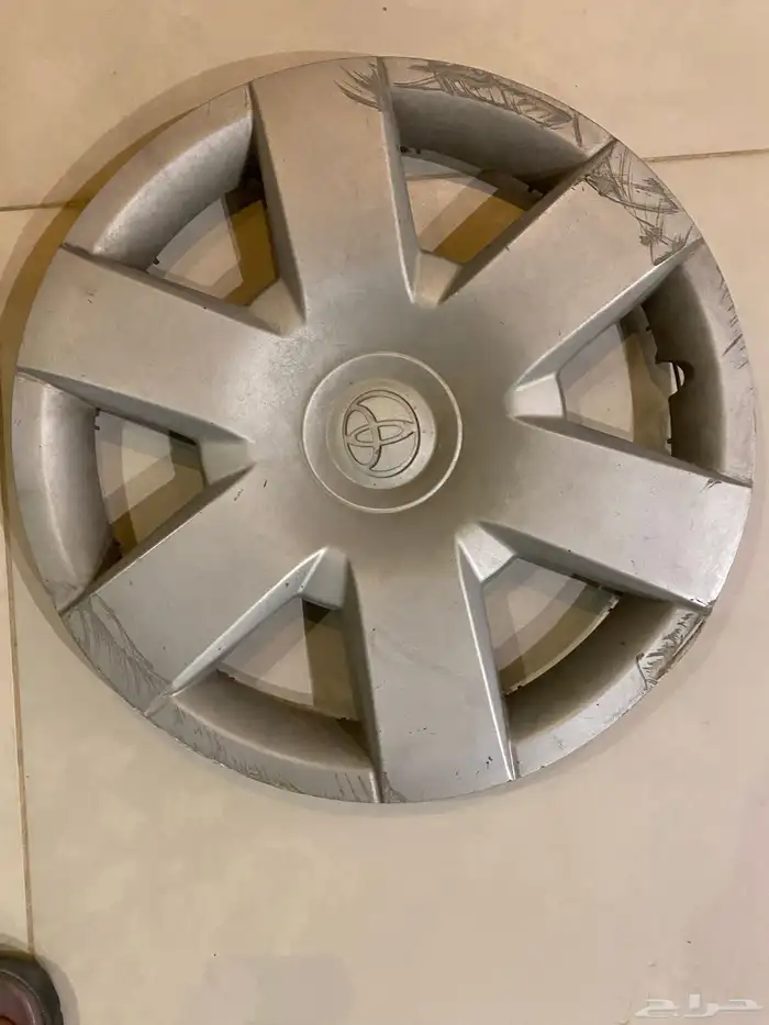 طيس هايلكس وكامري اصلي تيوتا 4