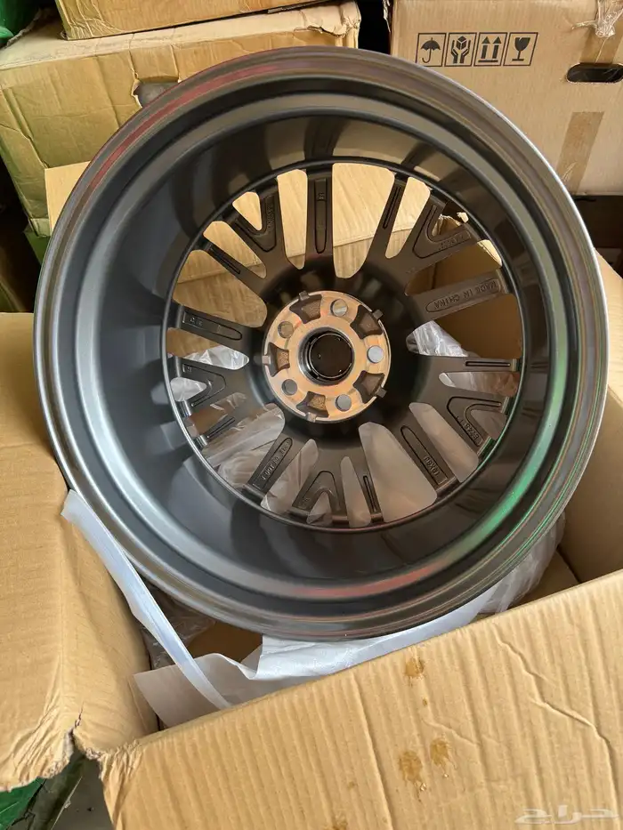 جنوط لكزس gs 450 مقاس 19 1