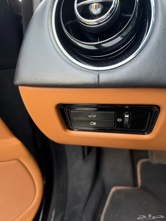 جاكوار XJ L 2014 أعلى فئة نادرة جدا  مواصفات VIP مخزنة 38