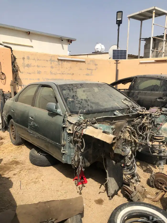 بيع قطع كامري وافالون 3