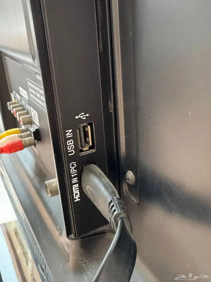 2 تلفزيون بلازما LG و 1 حامل شاشة 1