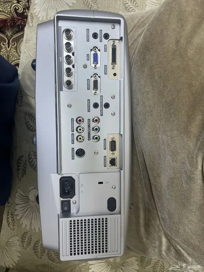 جهاز عرض بروجيكتور Hitachi cp -x1200 8