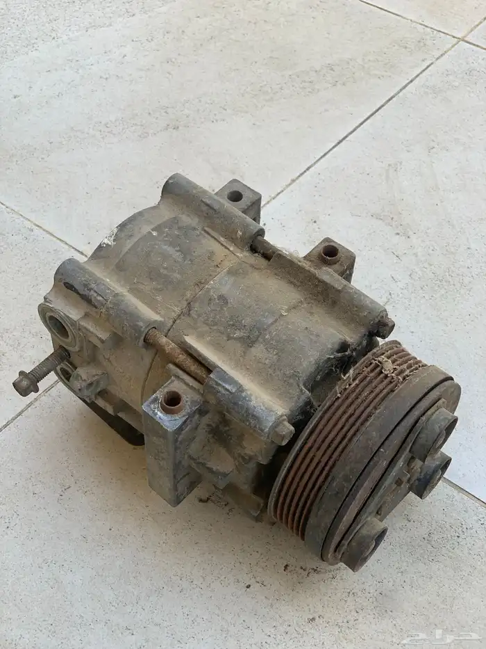 قطع موستنج 99 - 04 متنوعة 9