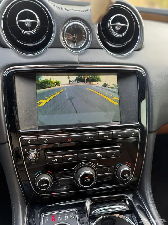 جاكوار XJ L 2014 أعلى فئة نادرة جدا  مواصفات VIP مخزنة 41