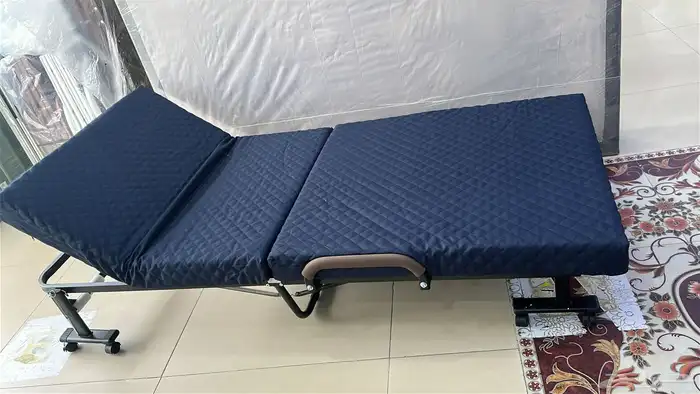 غرفة نوم تفصل على حساب طلب 64