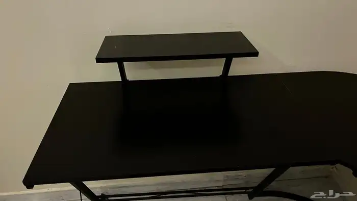 مكتب حرفL لا يشكي من شي 0