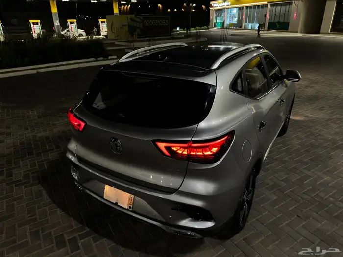 ام جي ZS 2023 فل كامل ممشى قليل للبيع 10