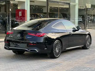 Mercedes Benz CLE300 AMG Premium 2024 5