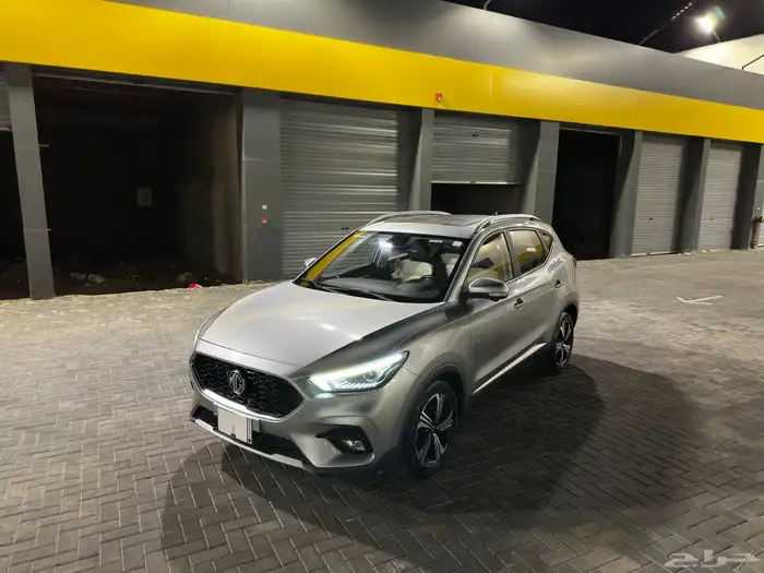 ام جي ZS 2023 فل كامل ممشى قليل للبيع 3