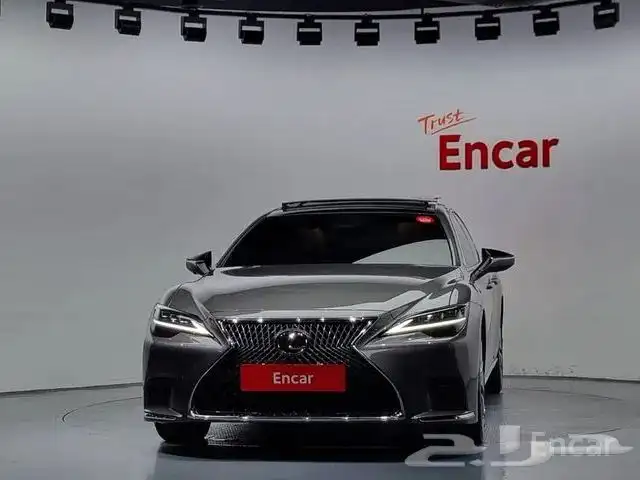 لكزس LS 500 بنزين 2023 فل كامل استيراد من كوريا 2
