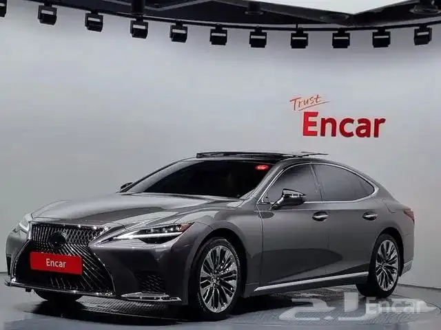 لكزس LS 500 بنزين 2023 فل كامل استيراد من كوريا 0