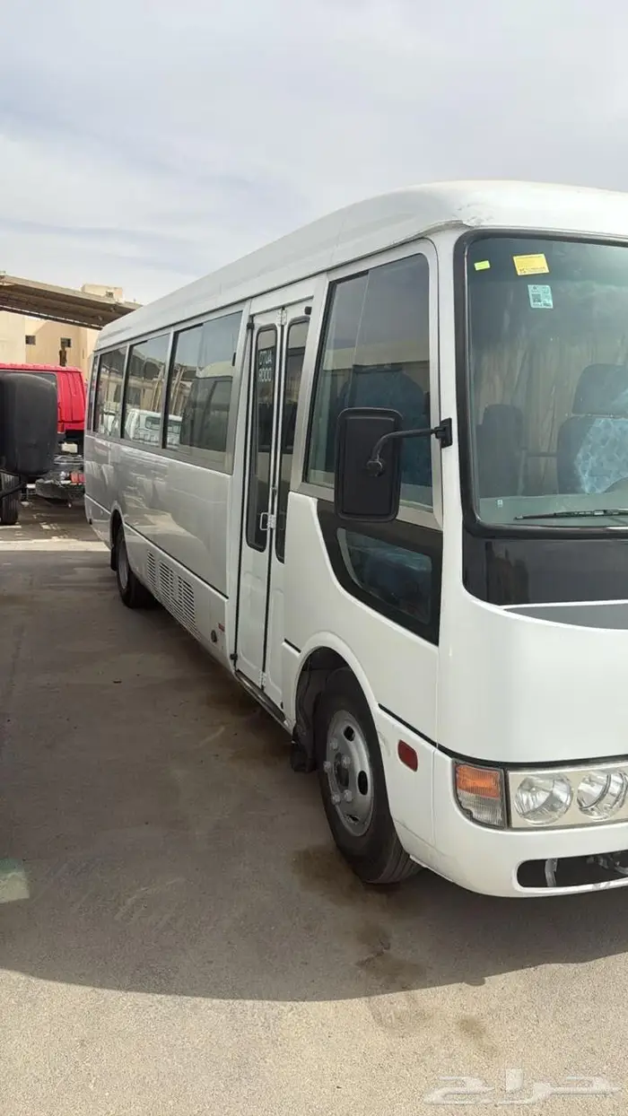 باص روزا متسوبيشي 2021 1