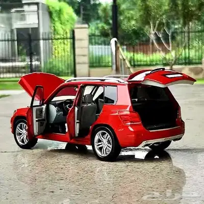 مجسم سيارة مرسيدس جيب GLK index