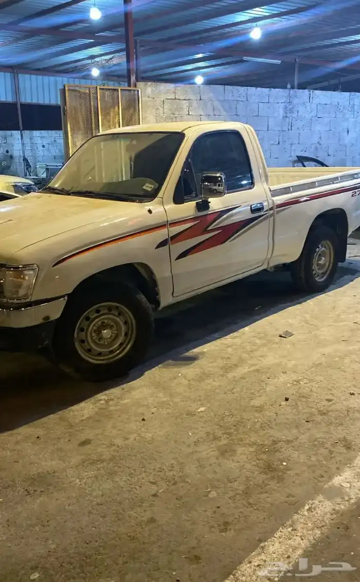 هايلوكس 2000 5