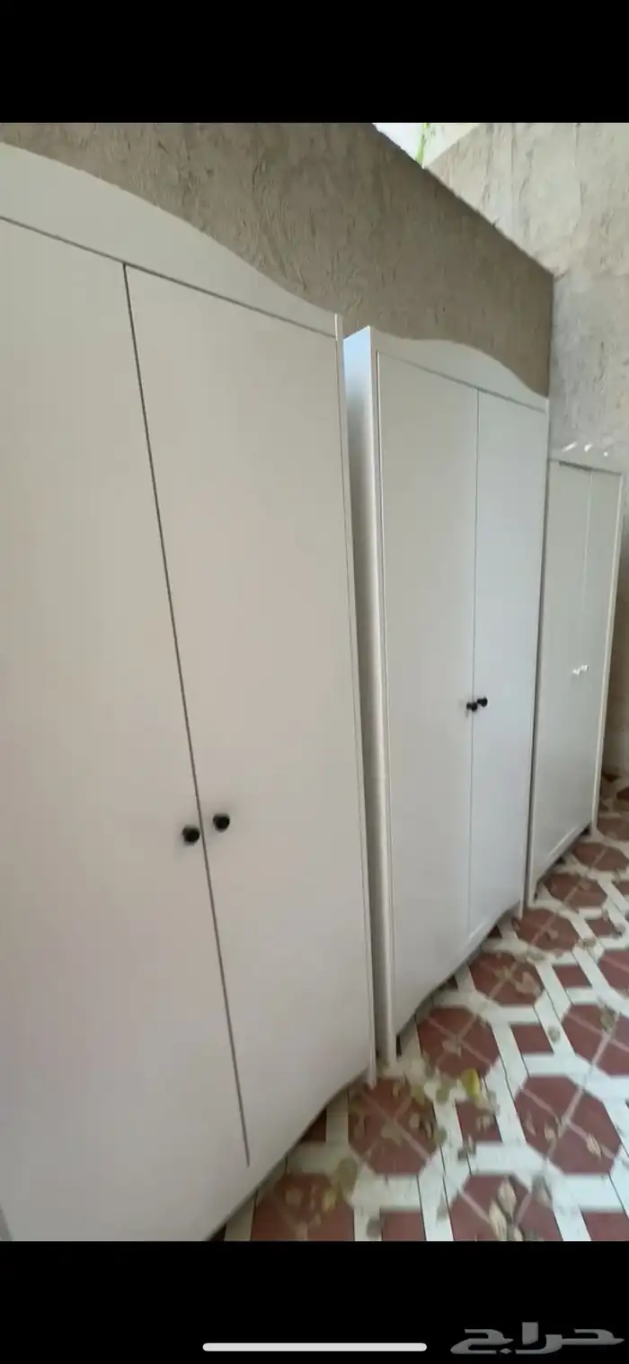 دواليب ايكيا استعمال نظيف جدا 2