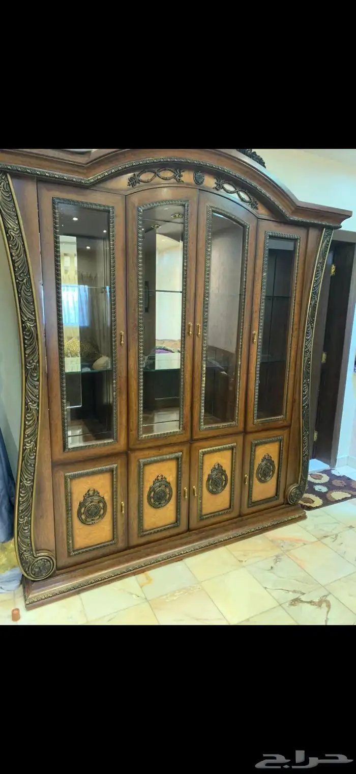 غرفة نوم شبابية و طقم كنب و بوفيه كبير لاعلى سعر 6